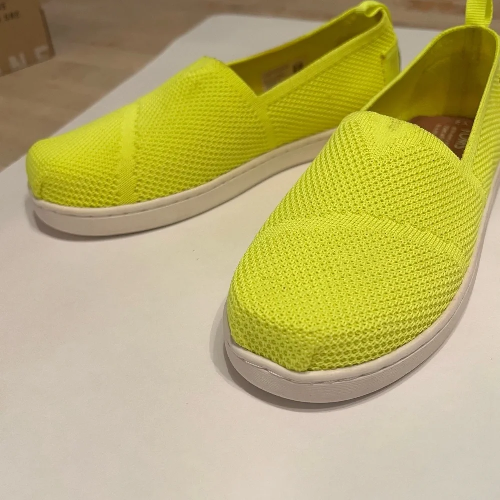 Toms Kids Classic Neon Yellow Mesh Slip-On Sneakers